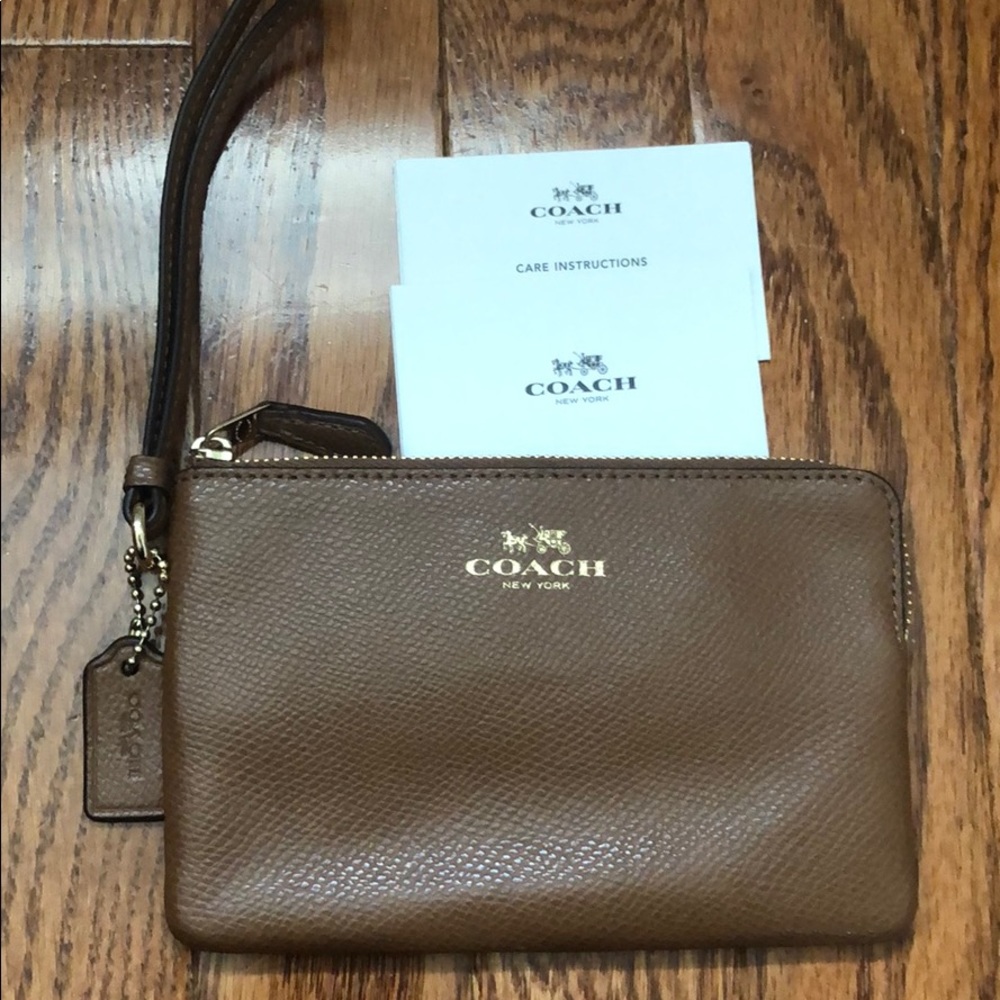 Coach Corner Zip Wristlet